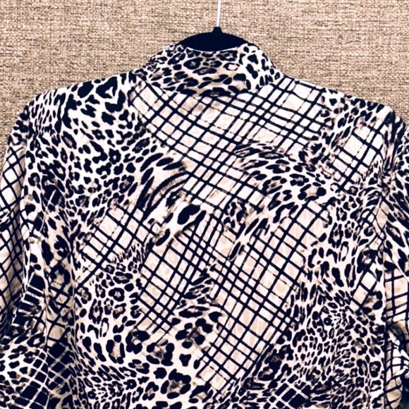 Chicos Lightweight Jacket Size XL Athleisure Leopard‎ Print Animal Print - Picture 11 of 16
